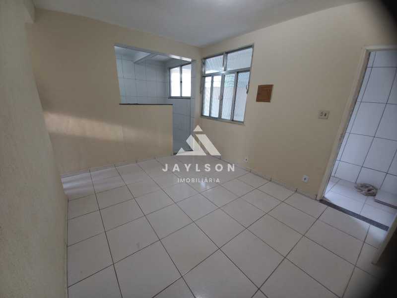 Apartamento à venda com 2 quartos, 105m² - Foto 1