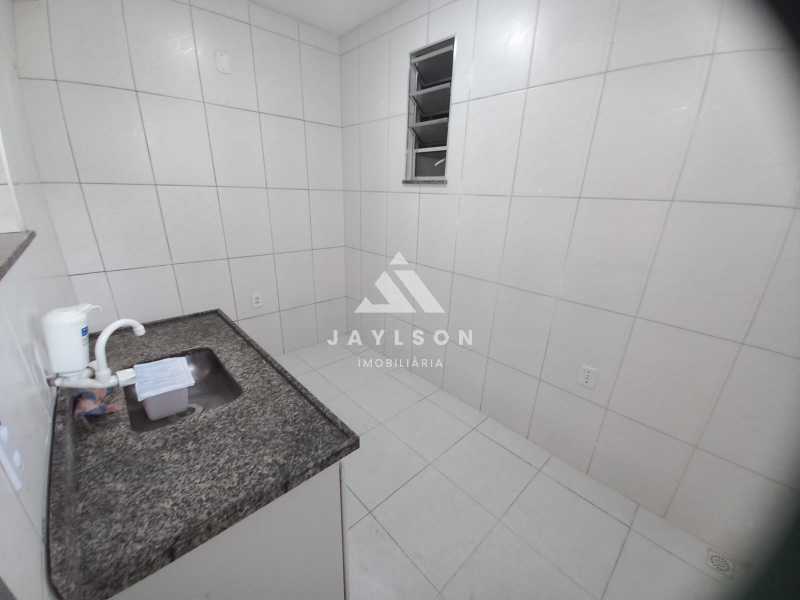 Apartamento à venda com 2 quartos, 105m² - Foto 13