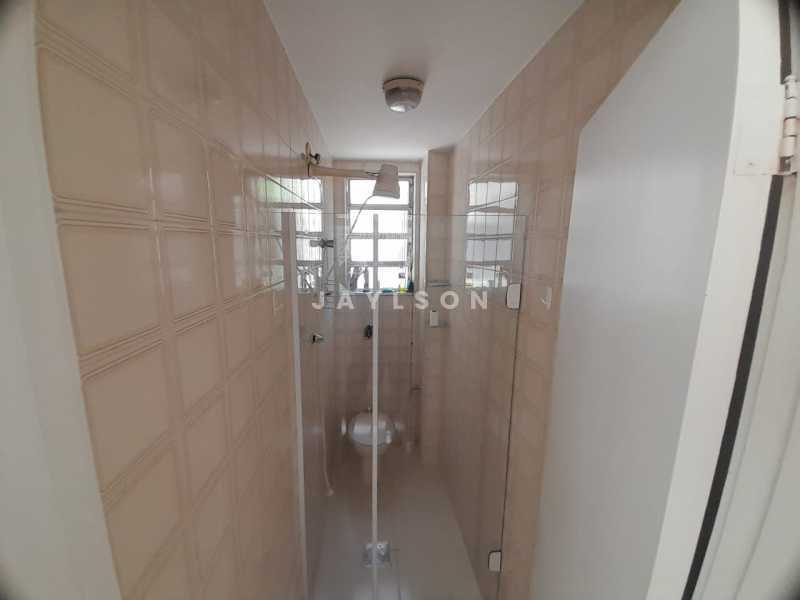 Apartamento à venda com 2 quartos, 75m² - Foto 20