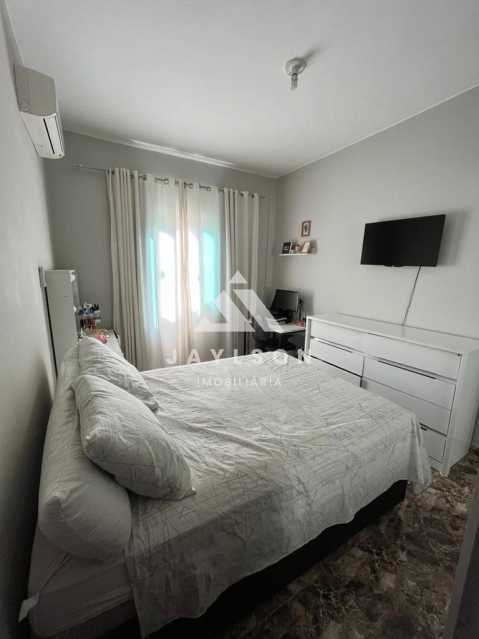 Apartamento à venda com 2 quartos, 70m² - Foto 12