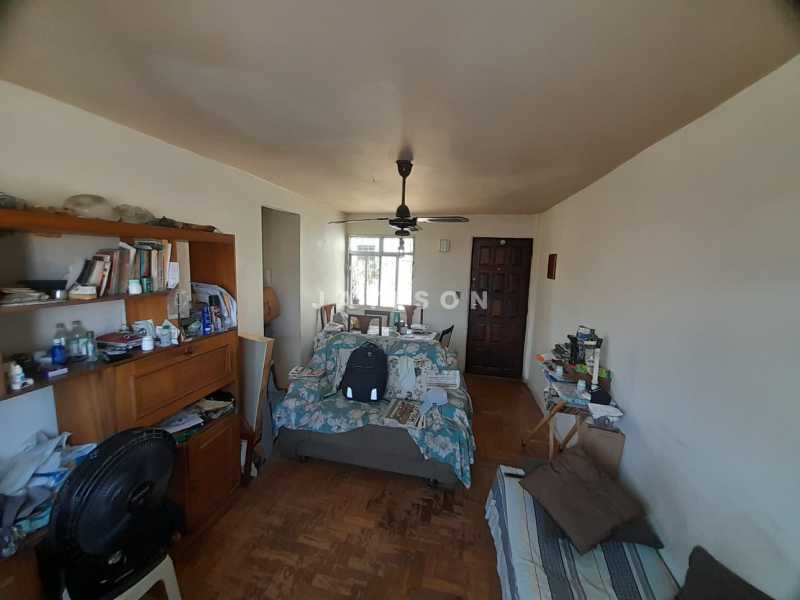 Apartamento à venda com 2 quartos, 52m² - Foto 3