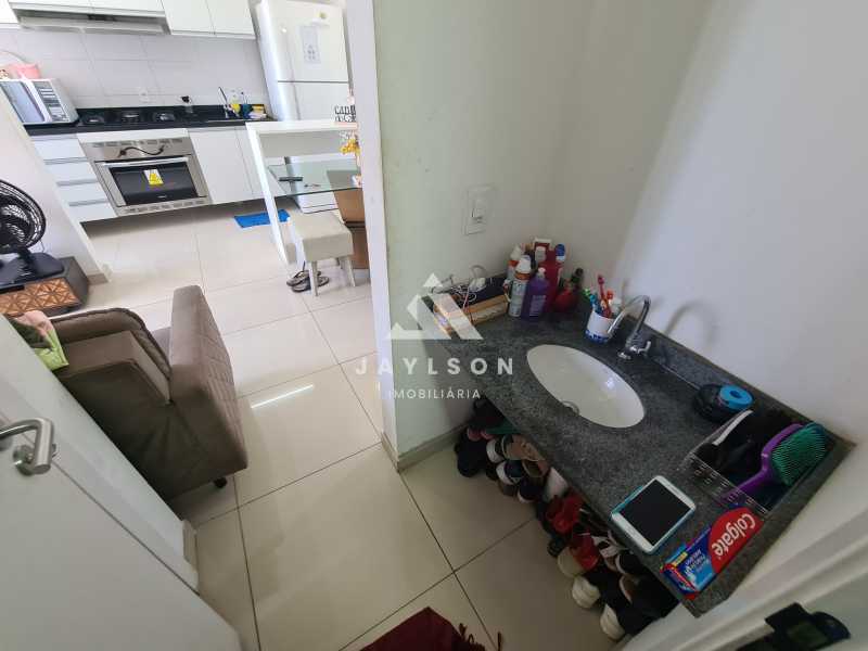 Apartamento à venda com 1 quarto, 44m² - Foto 26