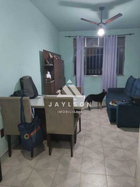 Apartamento à venda com 2 quartos, 68m² - Foto 1