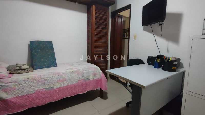 Apartamento à venda com 3 quartos, 115m² - Foto 13