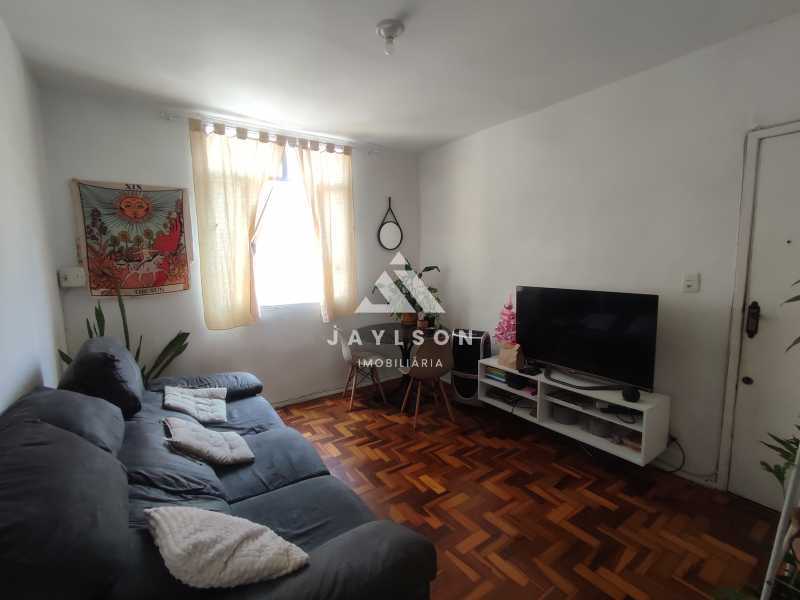 Apartamento à venda com 3 quartos, 73m² - Foto 2