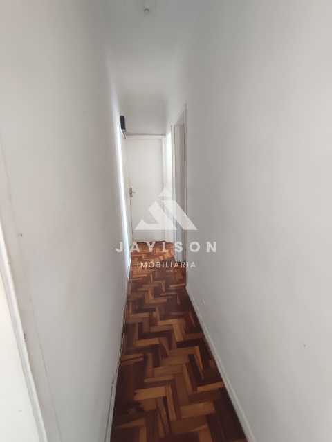 Apartamento à venda com 3 quartos, 73m² - Foto 4