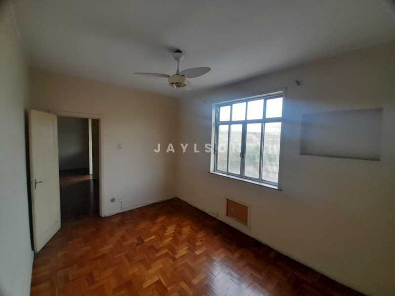 Apartamento à venda com 2 quartos, 82m² - Foto 6