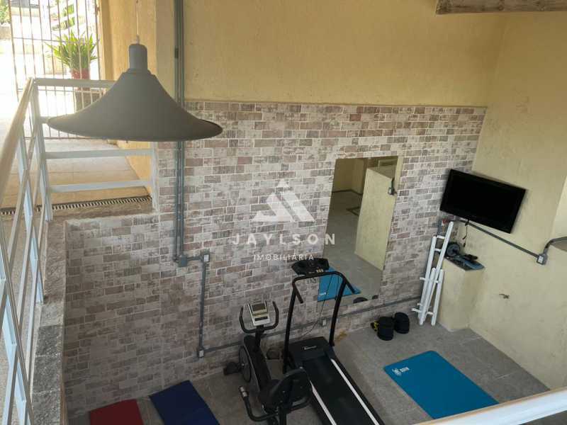 Casa à venda com 3 quartos, 405m² - Foto 25