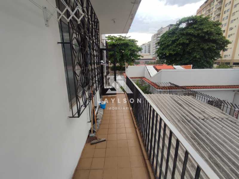 Apartamento à venda com 2 quartos, 78m² - Foto 13