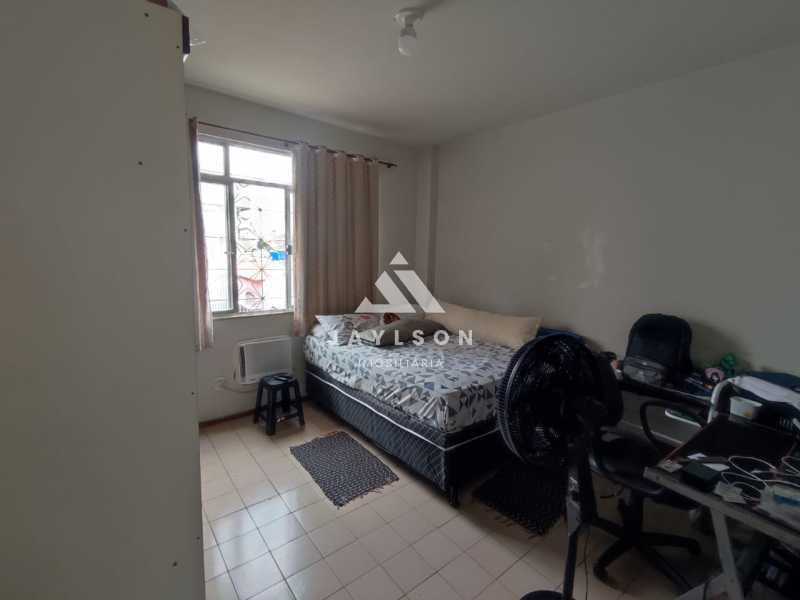 Apartamento à venda com 2 quartos, 78m² - Foto 8