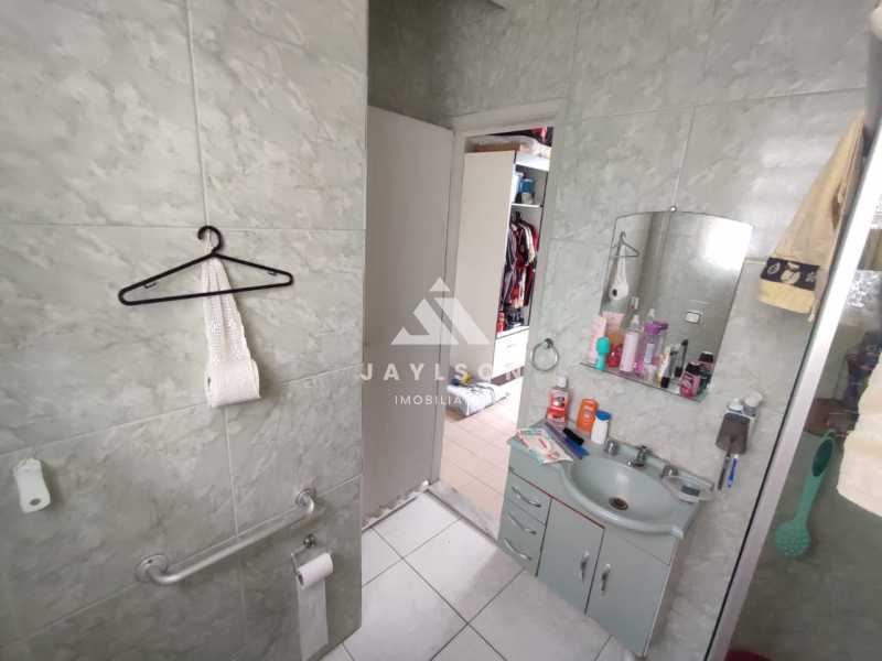 Apartamento à venda com 2 quartos, 78m² - Foto 14