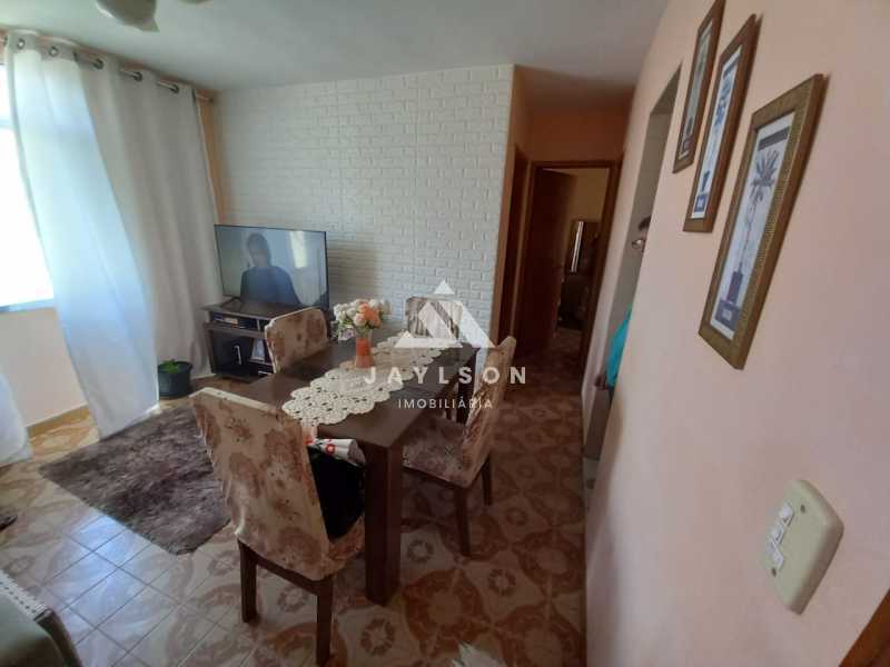 Apartamento à venda com 2 quartos, 48m² - Foto 2