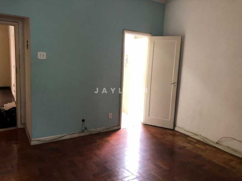 Apartamento à venda com 3 quartos, 74m² - Foto 4