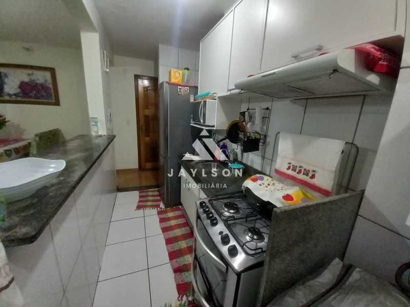 Apartamento à venda com 2 quartos, 49m² - Foto 17