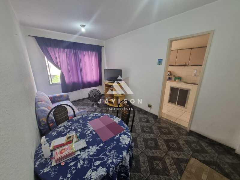 Apartamento à venda com 2 quartos, 54m² - Foto 6