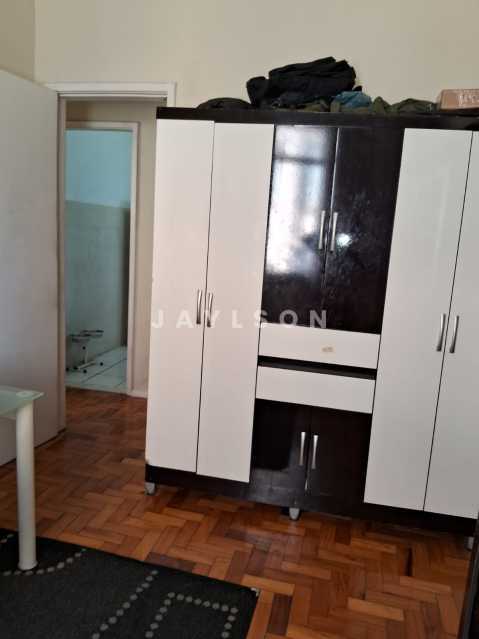 Apartamento à venda com 2 quartos, 75m² - Foto 9