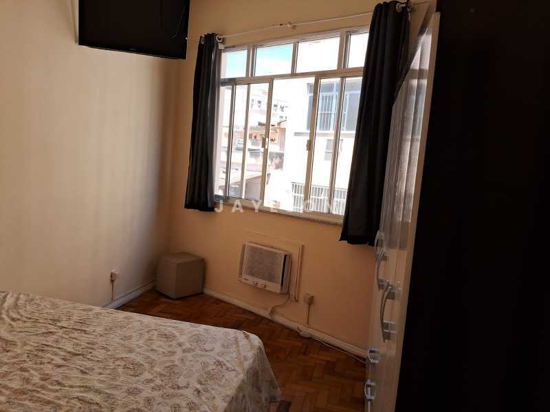 Apartamento à venda com 2 quartos, 75m² - Foto 5