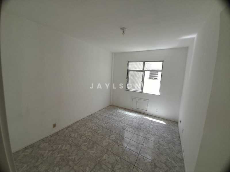 Apartamento à venda com 1 quarto, 60m² - Foto 5