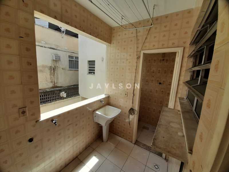 Apartamento à venda com 1 quarto, 60m² - Foto 13