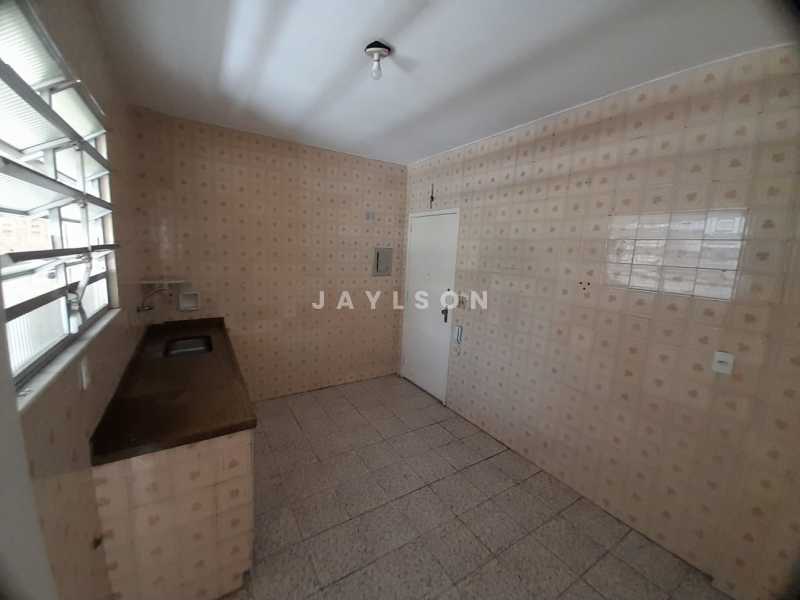 Apartamento à venda com 1 quarto, 60m² - Foto 11