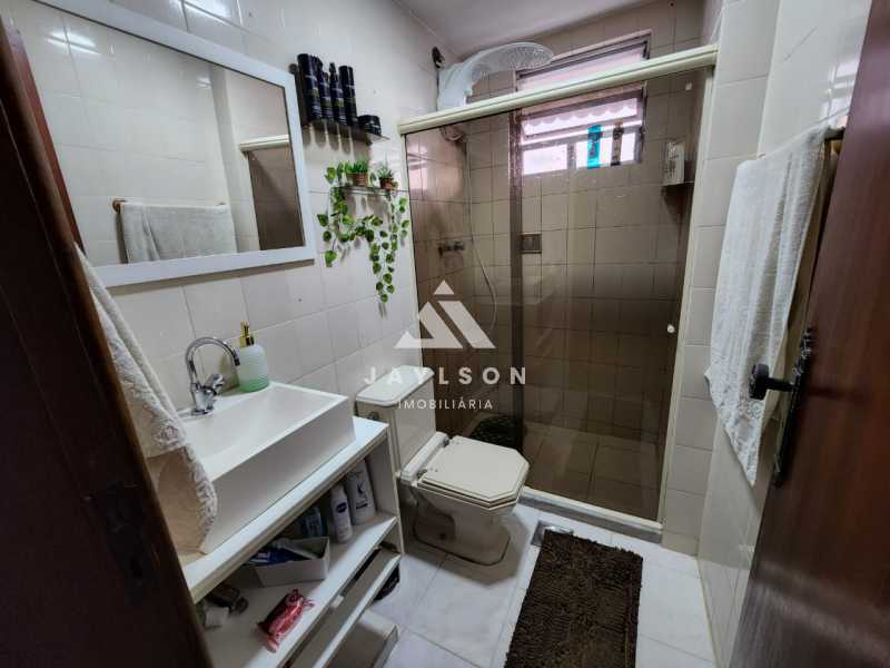 Apartamento à venda com 2 quartos, 80m² - Foto 12