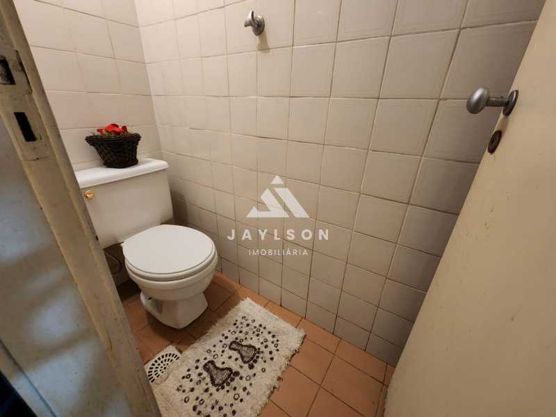 Apartamento à venda com 2 quartos, 80m² - Foto 13