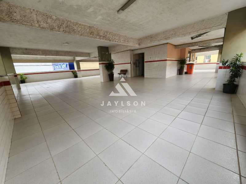 Apartamento à venda com 2 quartos, 80m² - Foto 26