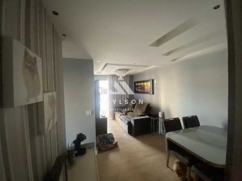 Apartamento à venda com 3 quartos, 74m² - Foto 11