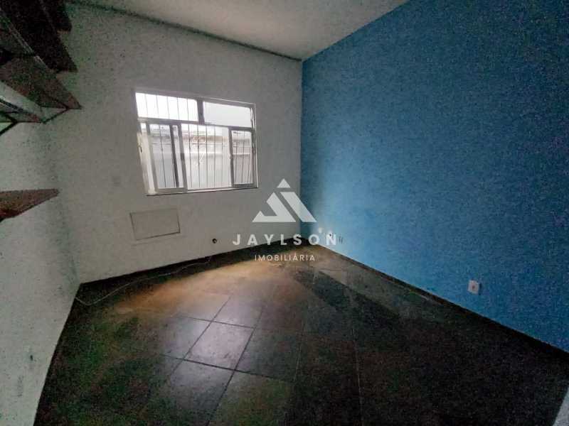 Casa à venda com 3 quartos, 180m² - Foto 13