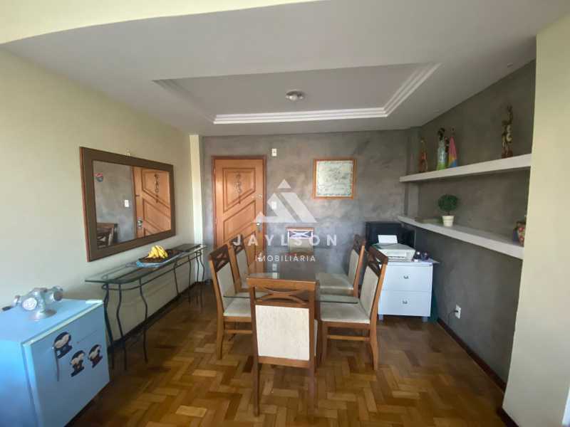 Apartamento à venda com 2 quartos, 66m² - Foto 3