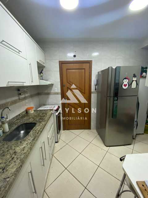 Apartamento à venda com 2 quartos, 66m² - Foto 11