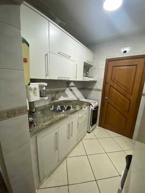 Apartamento à venda com 2 quartos, 66m² - Foto 15