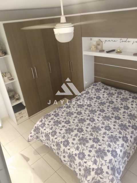 Apartamento à venda com 2 quartos, 70m² - Foto 11