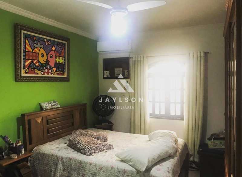 Apartamento à venda com 2 quartos, 68m² - Foto 4