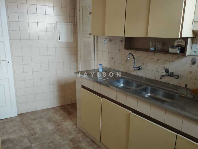 Apartamento à venda com 2 quartos, 60m² - Foto 14