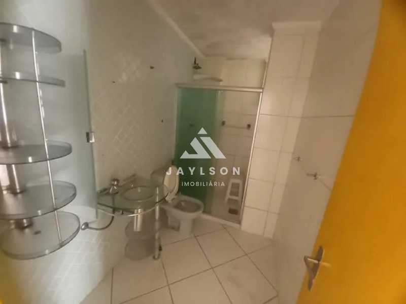 Apartamento à venda com 2 quartos, 80m² - Foto 14