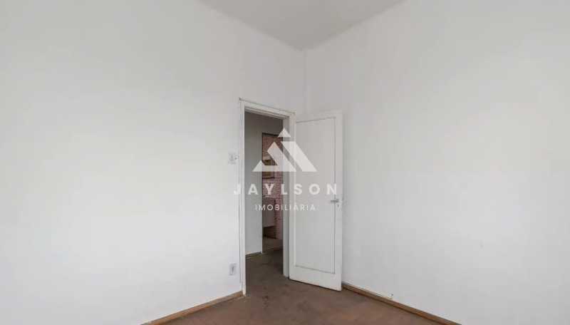 Apartamento à venda com 2 quartos, 65m² - Foto 16