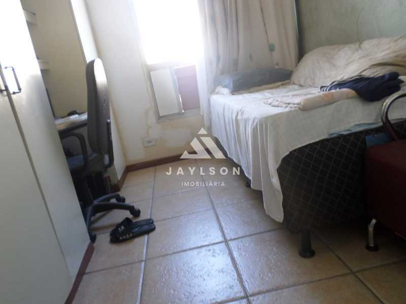 Apartamento à venda com 2 quartos, 70m² - Foto 5