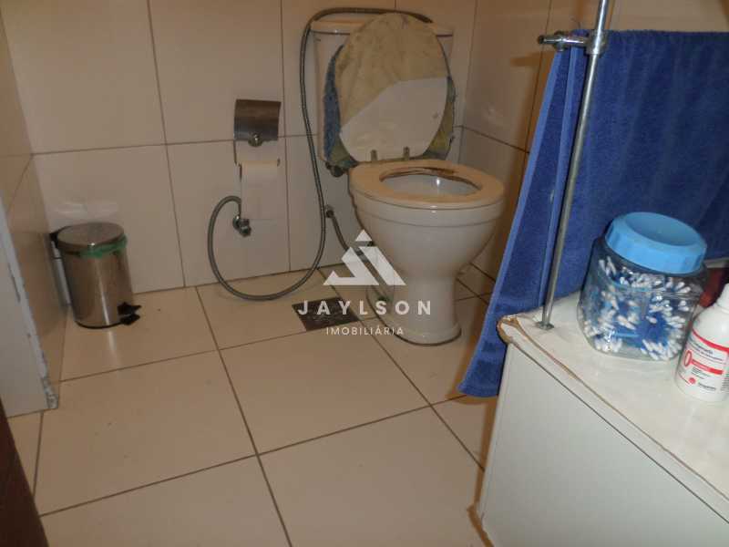 Apartamento à venda com 2 quartos, 70m² - Foto 10