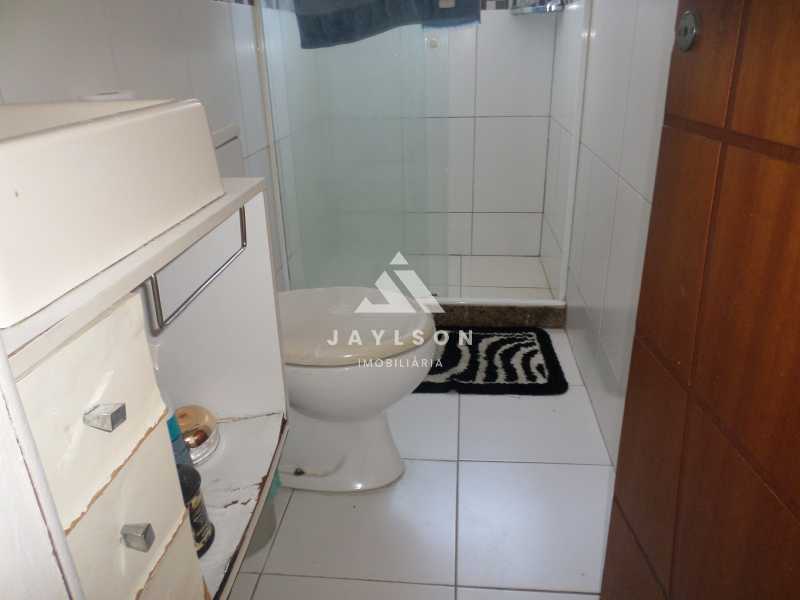 Apartamento à venda com 2 quartos, 70m² - Foto 9