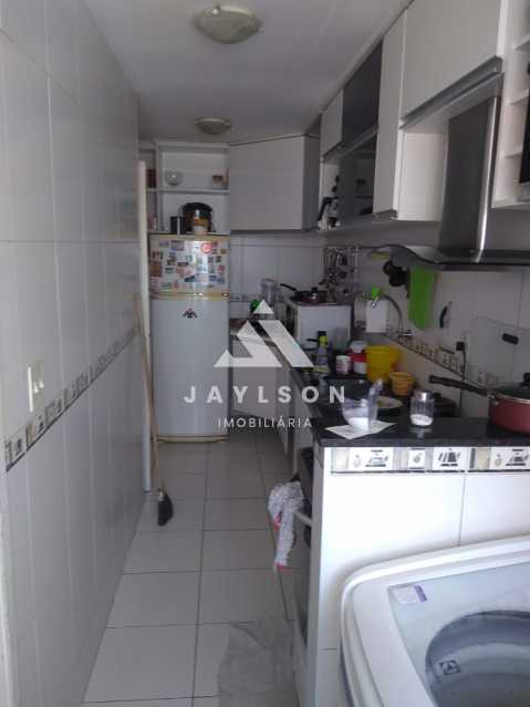 Apartamento à venda com 2 quartos, 70m² - Foto 20