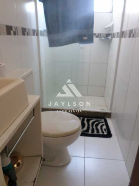 Apartamento à venda com 2 quartos, 70m² - Foto 23