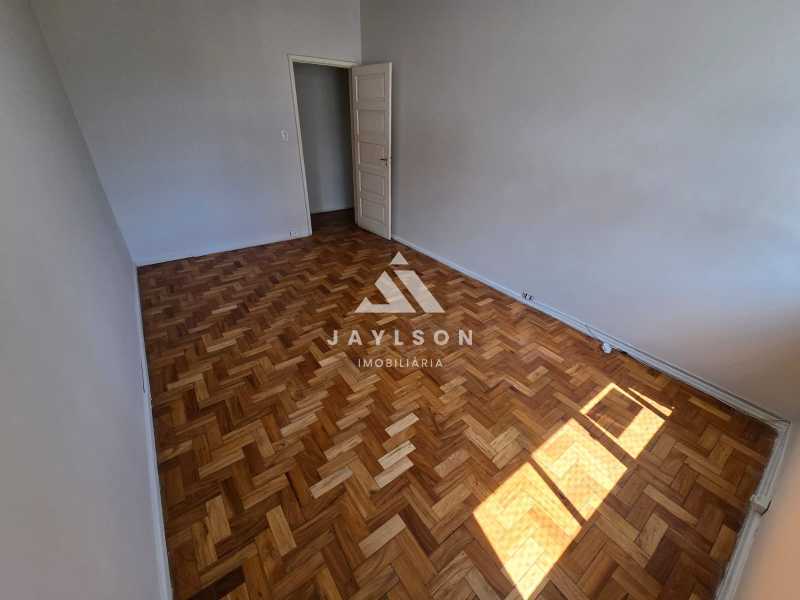 Apartamento à venda com 3 quartos, 129m² - Foto 9