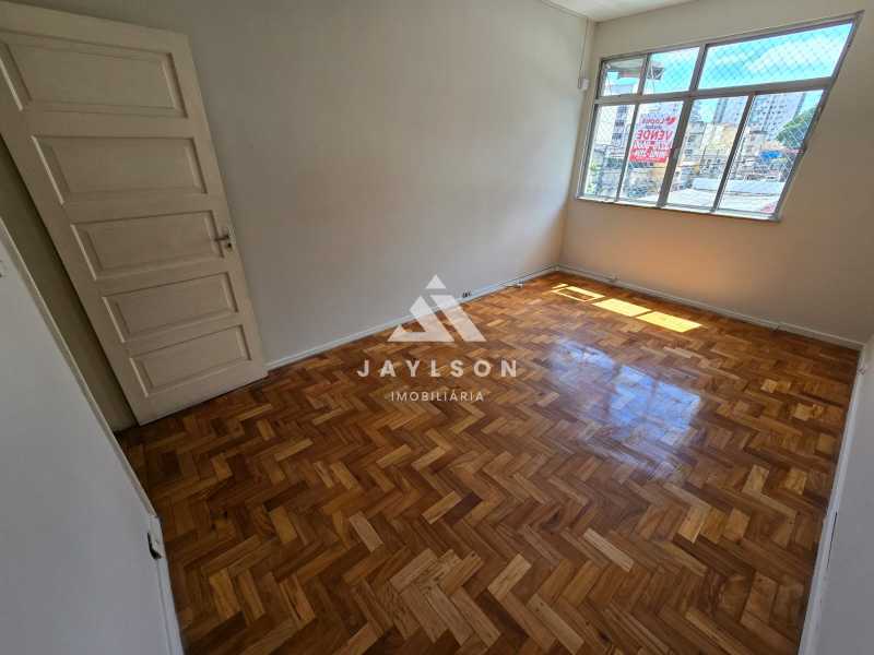 Apartamento à venda com 3 quartos, 129m² - Foto 8