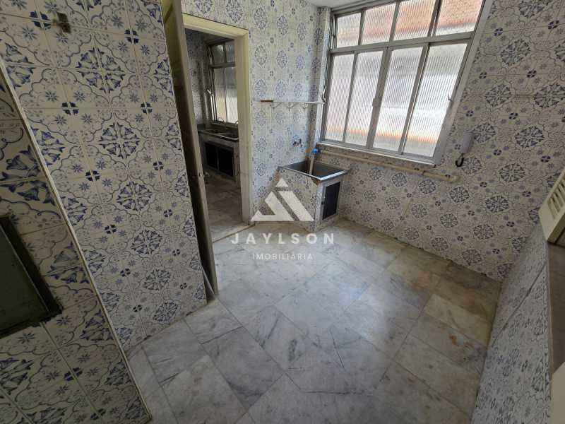 Apartamento à venda com 3 quartos, 129m² - Foto 19