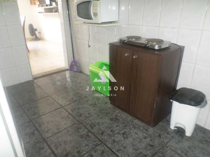 Apartamento à venda com 2 quartos, 70m² - Foto 10