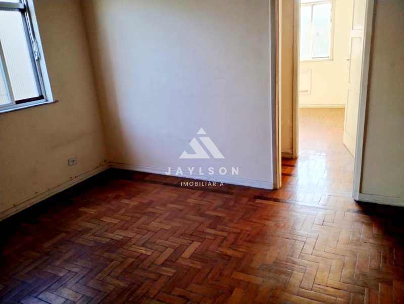 Apartamento à venda com 2 quartos, 74m² - Foto 16