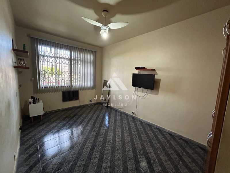 Apartamento à venda com 3 quartos, 222m² - Foto 7