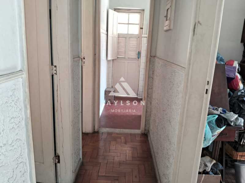 Casa à venda com 3 quartos, 80m² - Foto 29