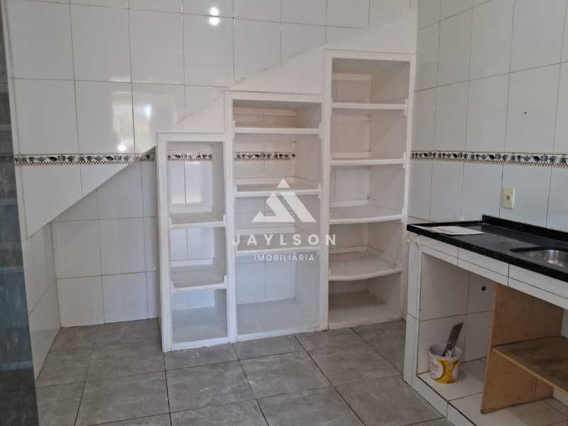 Apartamento à venda com 3 quartos, 90m² - Foto 18